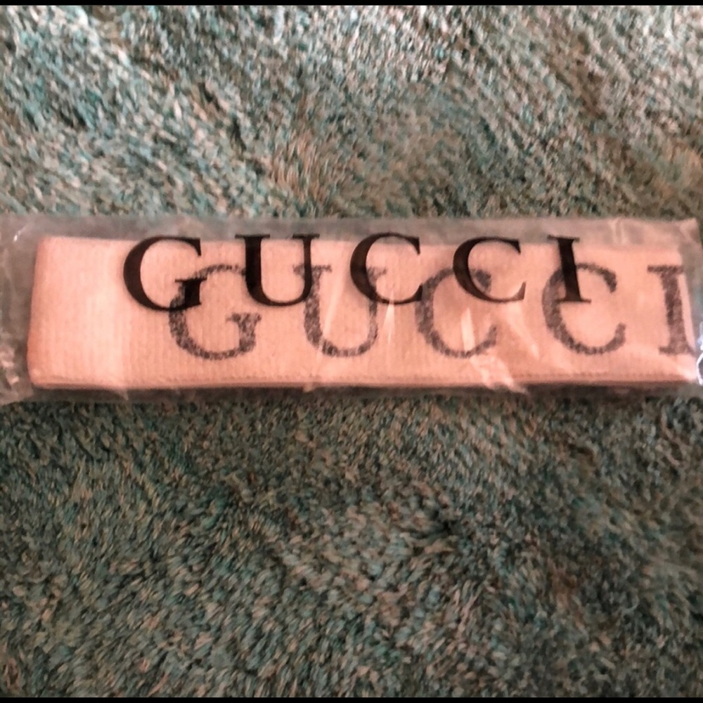 White Gucci headband